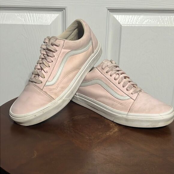 🔥🔥 Pink Leather VANS OLD SKOOL Sneakers - Women Sz 8.5 - Very Good Condition - Picture 1 of 13